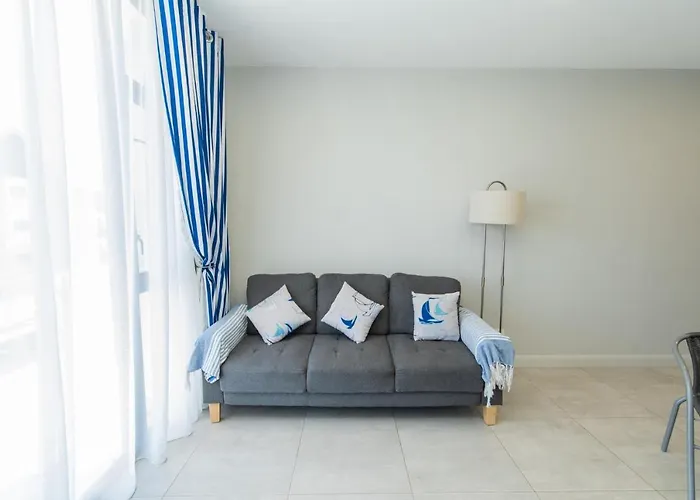 10 On Bellamare Near The Beachfront
