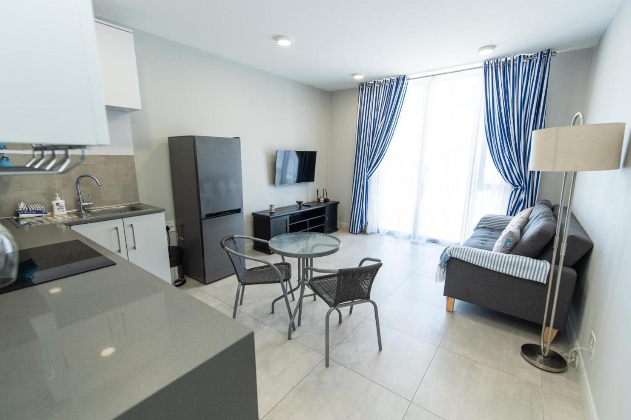 Apartamento 10 On Bellamare Near The Beachfront Port Elizabeth