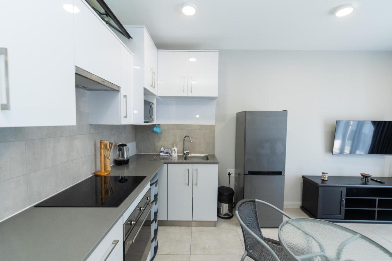 Apartment 10 On Bellamare Near The Beachfront *